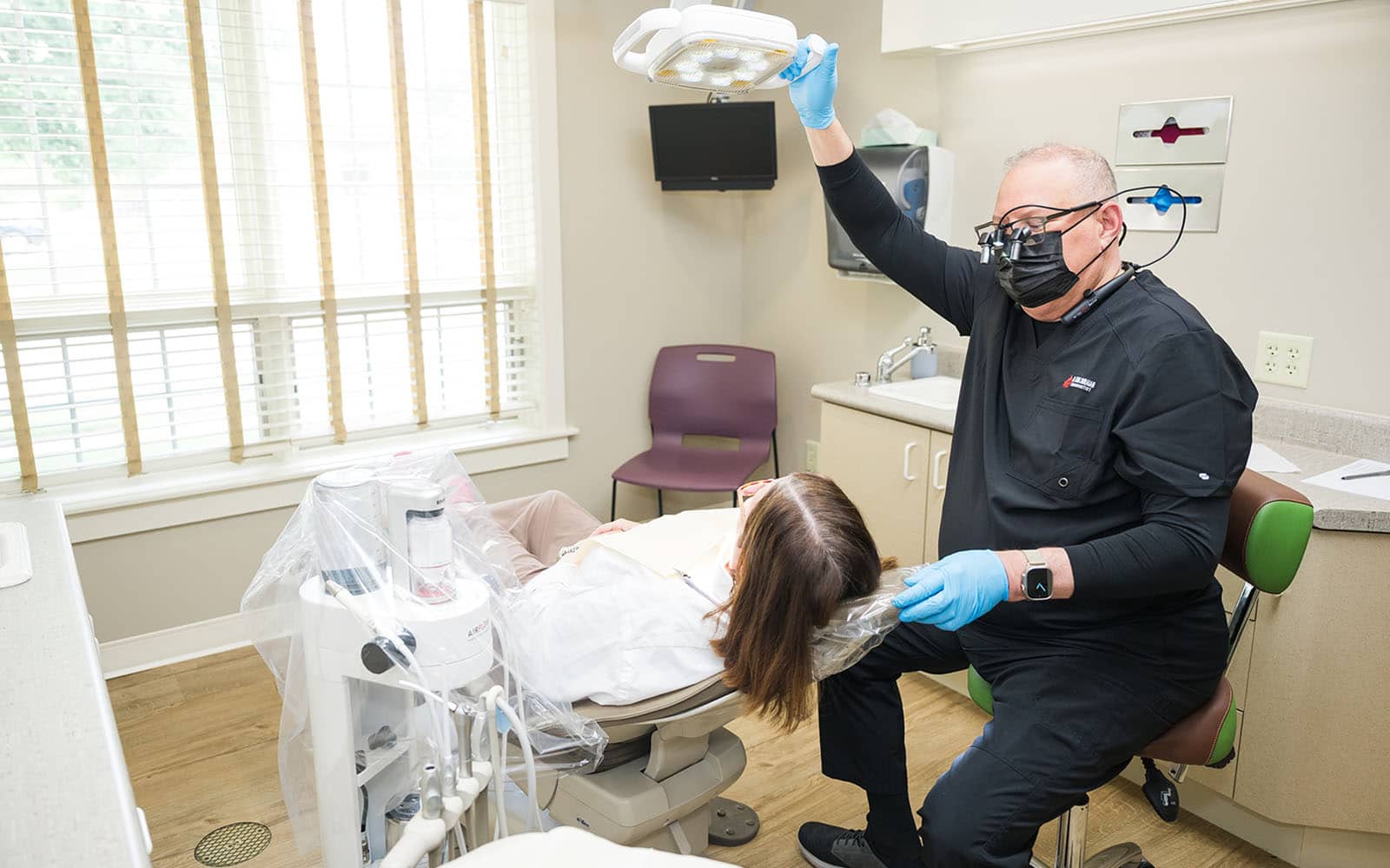 Doctor patient b 0057 ls