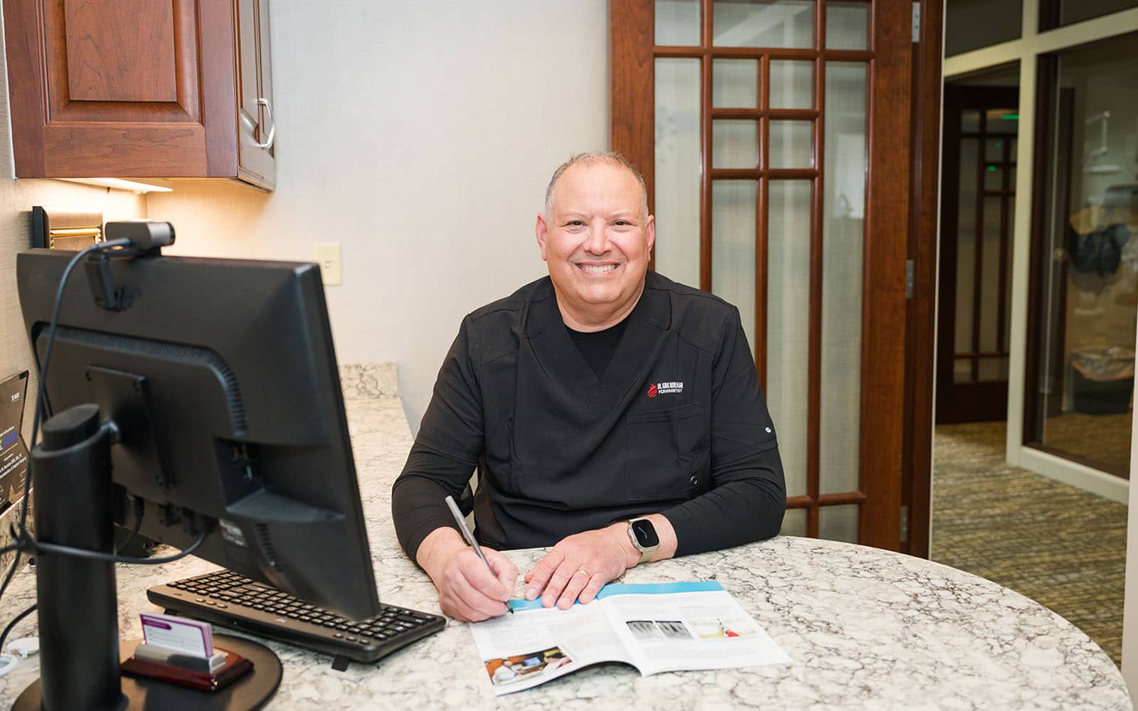 Staff desk 1 0034 ls