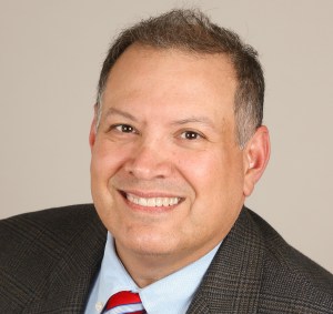 Dr. Kirk Noraian - Periodontist in Bloomington IL